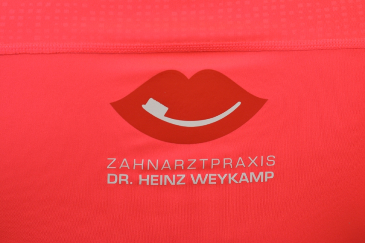 Praxis & Mitarbeiter >  | Zahnarztpraxis Dr. Heinz J. Weykamp - in Emmerich und Umgebung